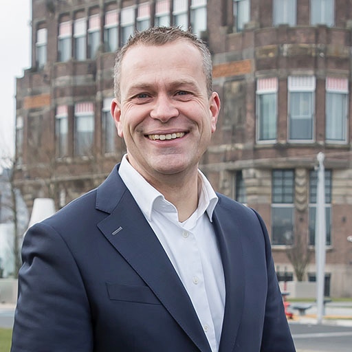 Oprichter, administratie en relatiebeheer Oprichter, administratie en relatiebeheer